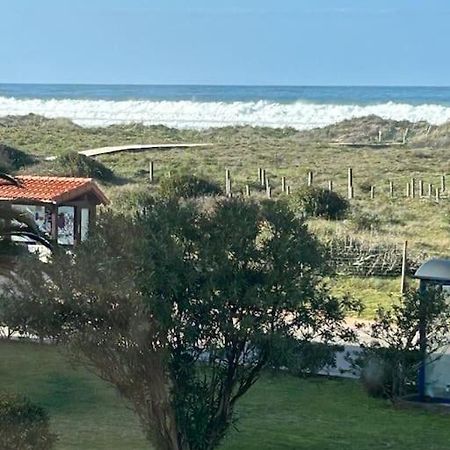 Playa De Berria -Apartamento Con Piscina Y Vistas Al Mar Santoña Kültér fotó